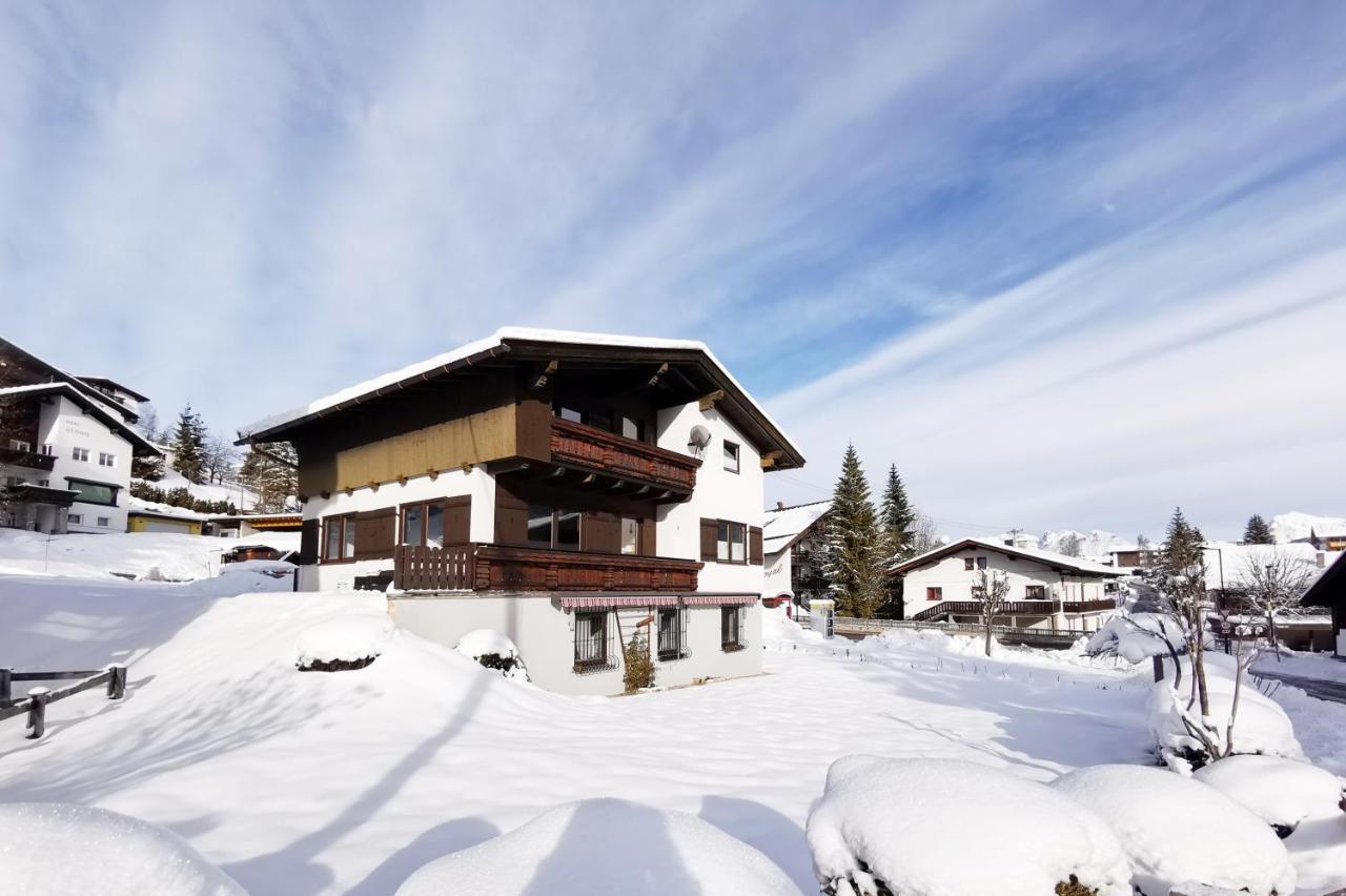 Family Friendly Chalet - Central With Beautiful Mountain Views Seefeld in Tirol Esterno foto