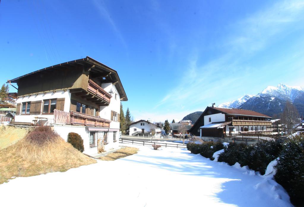 Family Friendly Chalet - Central With Beautiful Mountain Views Seefeld in Tirol Esterno foto